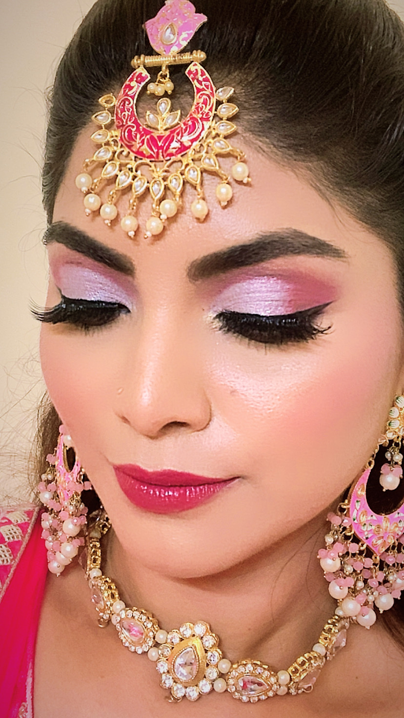 Pink Lehenga | Glam looks, Bridal makeup looks, Pink lehenga