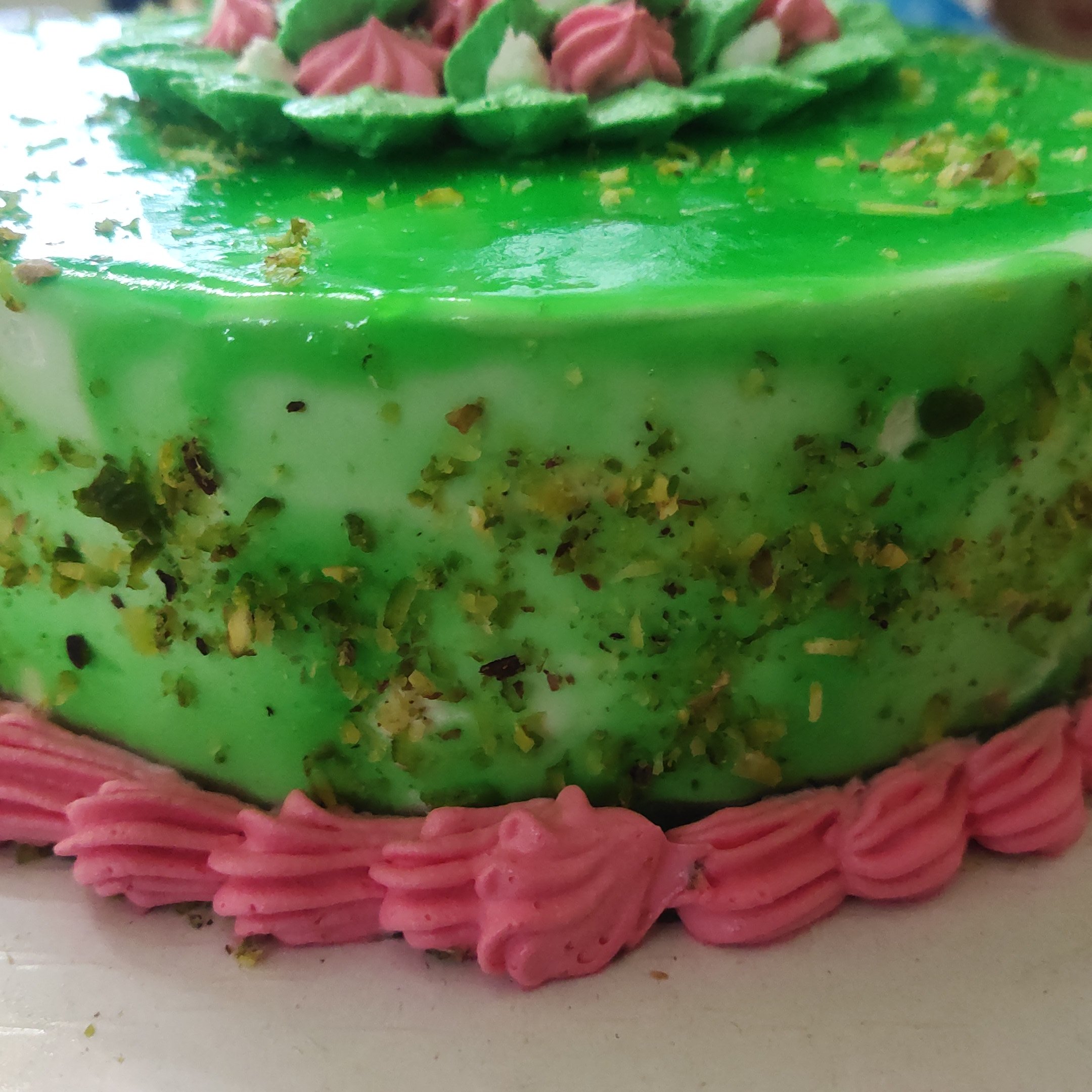 Buy Paan Cake online from fondant cake & theme all'designer cake is  available
